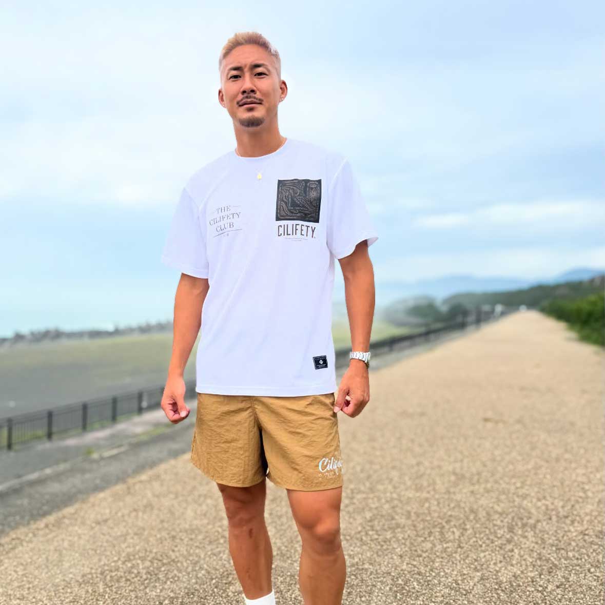 CY2282 ペイズリー　プラTシャツ